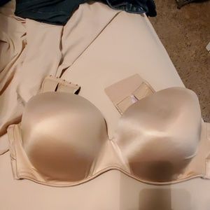 Strapless bra